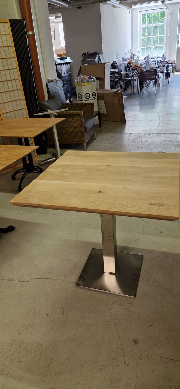 Tavoli: Bistrotisch mit 4cm dick Eiche massiv Platte. – Nuovo (secondo la descrizione) da Lützelflüh-Goldb venduto da Rampenverkauf_72_ 5