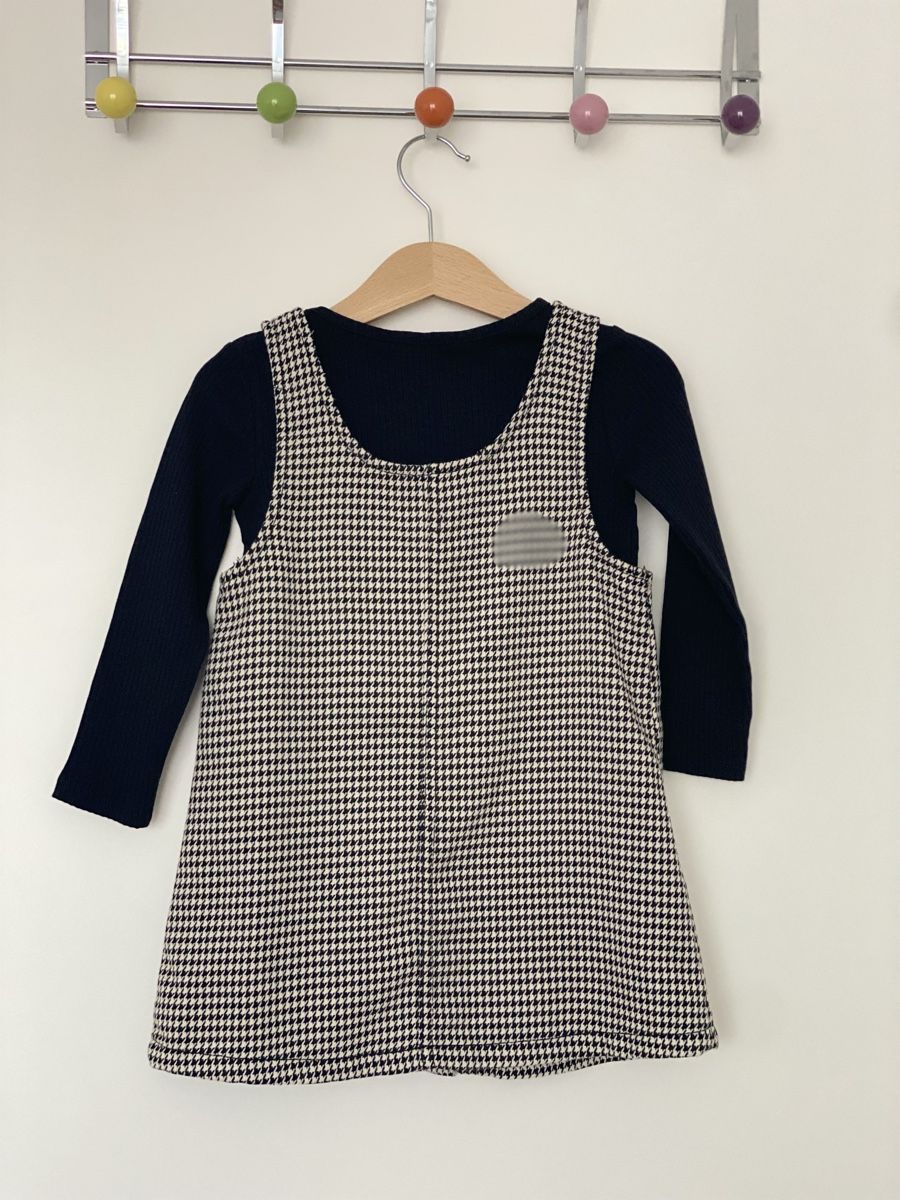 H&M Vestiti & Gonne: Set: Latzkleid mit Bluse Gr. 92 – Usato da WEINFELDEN venduto da marygloss 1