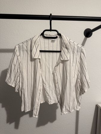 🤍BLACK & WHITE STRIPED BLOUSE🤍