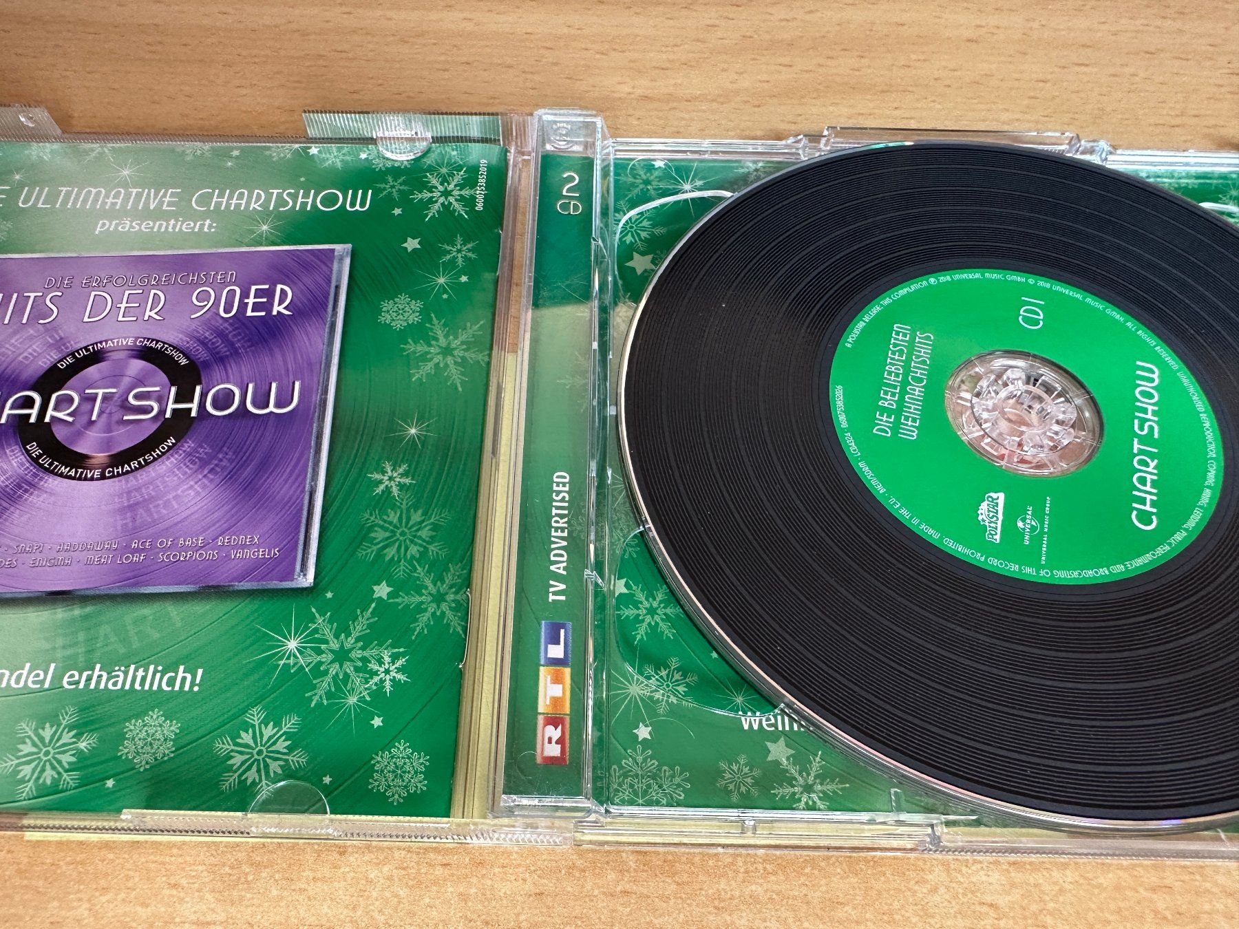 CD: Die Ultimative Chartshow - Die Beliebtesten Weihnachtshits – Usato da Rikon im Tösstal venduto da Alpenmutz 2