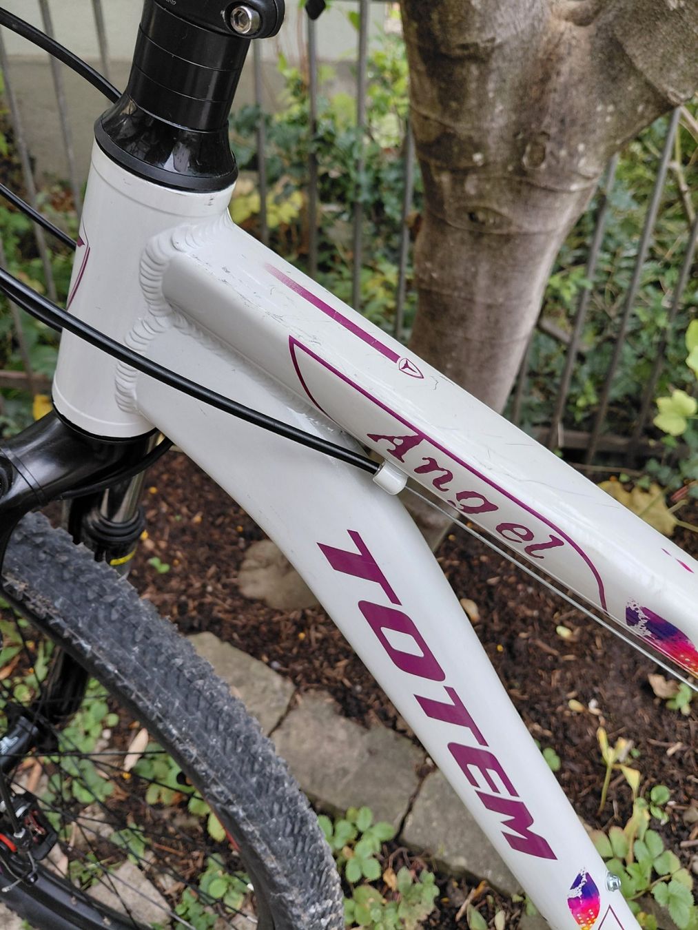 Totem Biciclette: Totem "Angel" – Usato da Zürich venduto da benski34 7