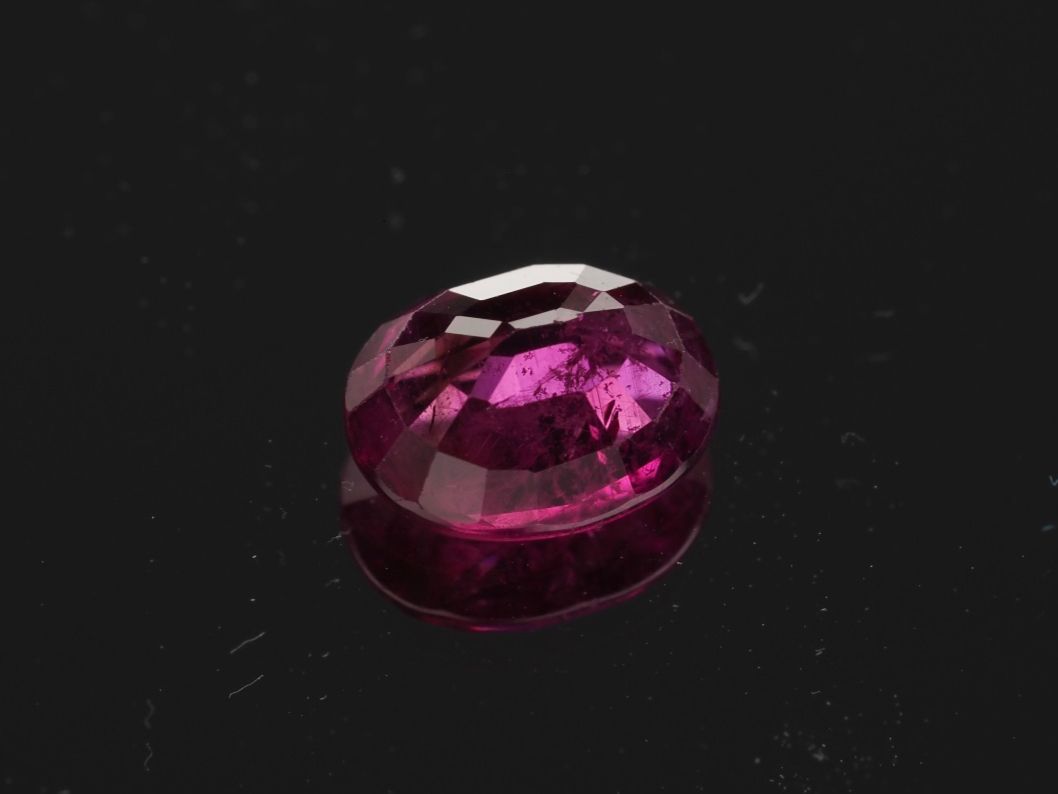 Pietre preziose: Natural Purplish Red Ruby 0.80ct - Incl. Certificate – Nuovo e nell'imballaggio originale da Buchs SG venduto da OTNaturalGems 6