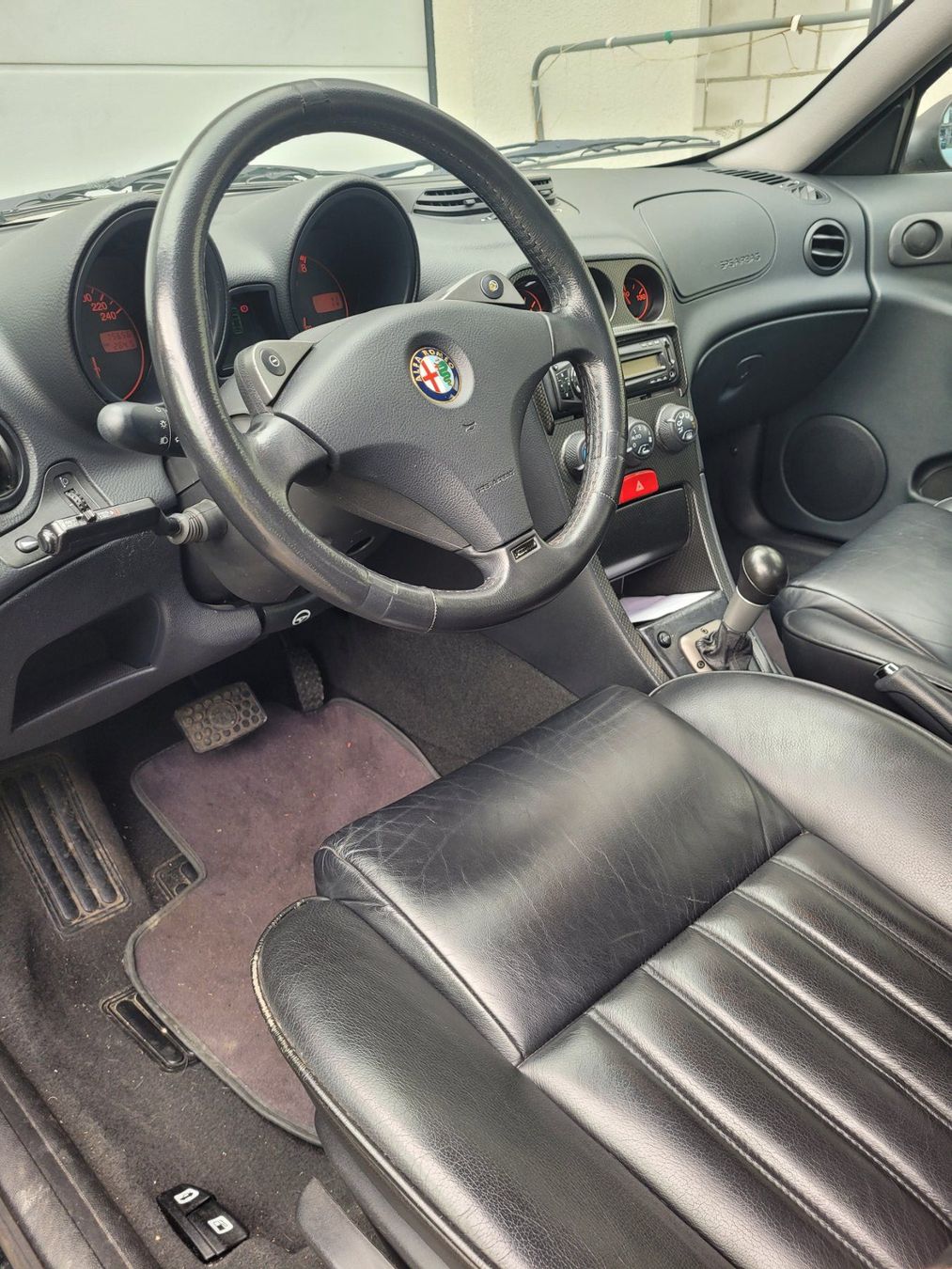 Alfa Romeo Automobili: Top Alfa 156 2.0 TS 16v selespeed – Usato da Niederurnen venduto da not_9tjf 1