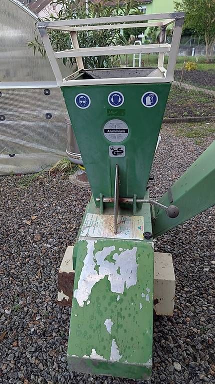 Trinciatrici: Garten Häcksler lgm 4000 Benzin – Usato da Rorbas venduto da philips1