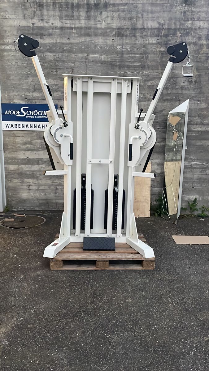 Gym80 Vélos d'appartement: Gym 80 Kabelturm – D'occasion à Thalwil par Fabondon