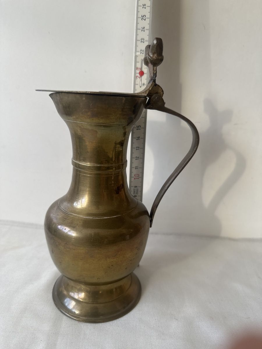 Caraffe: Antike Messing Karaffe mit Deckel und Henkel 22cm – Usato da Zürich venduto da Chaeffeler 2