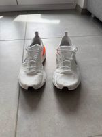 Nike Invincible RN 3 - Laufschuh