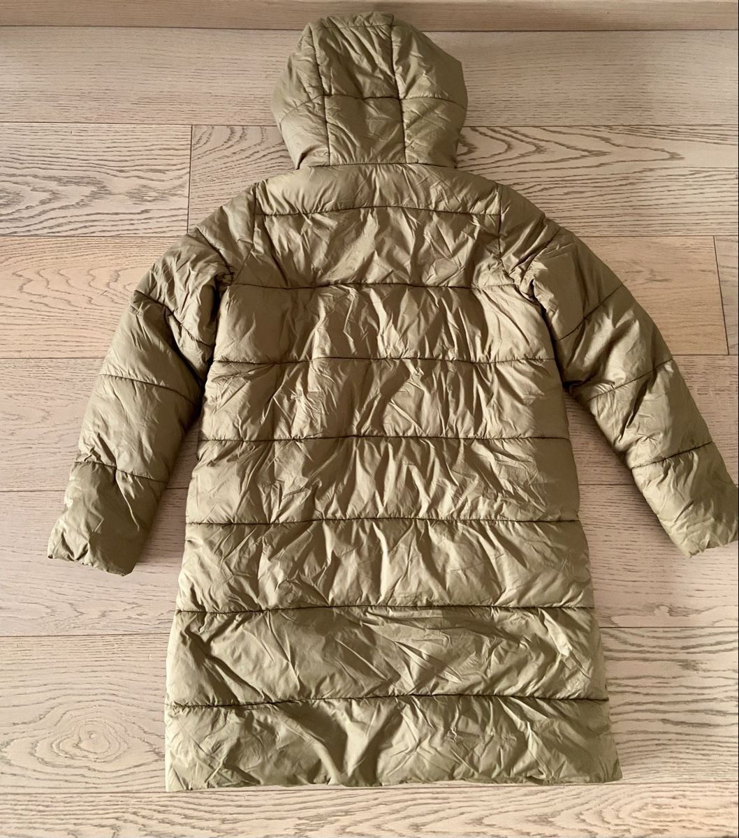 Vero Moda Giacche: Daunenmantel mit Kapuze – Usato da Arbedo venduto da gregmccooper 2