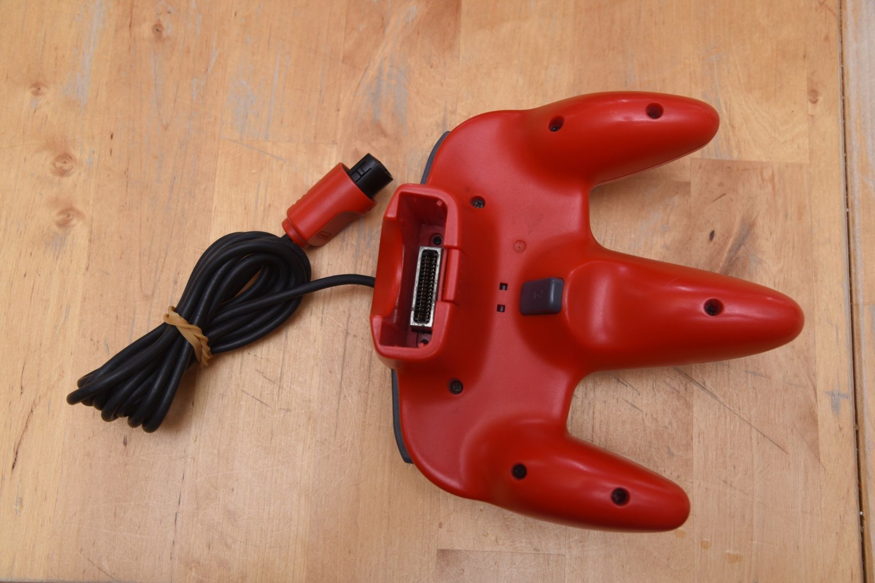 Nintendo Manettes: Original Nintendo 64 Controller Rot – D'occasion à Frenkendorf par gelbeZinnie 1