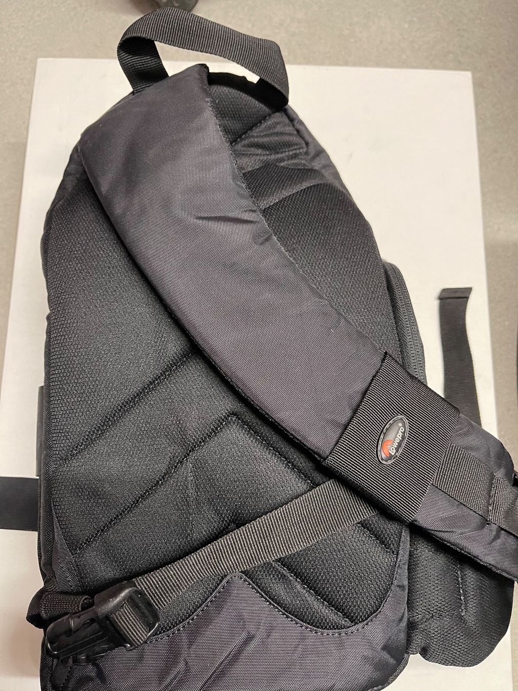 Lowepro Borse: Lowepro Kamera Tasche Schwarz – Nuovo (secondo la descrizione) da Küsnacht ZH venduto da LuxuryBroker 2