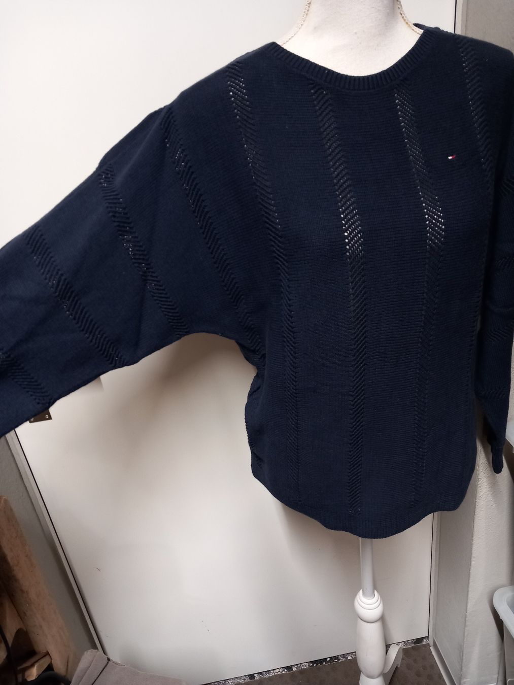 Tommy Hilfiger Maglioni & Felpe: Tommy Hilfiger Strick Pullover Gr.M marine – Usato da Gwatt (Thun) venduto da umwelt-brocki 2