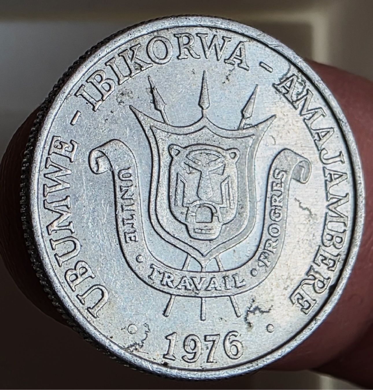 Tutti le monete: BURUNDI 1 FRANC 1976 – Usato da Winterthur venduto da Creso70