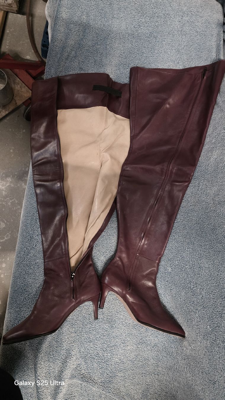 Scarpe da uomo: Extravagant & Sexy Overknee Lederstiefel.Gr 43 – Usato da Hittnau venduto da Beblue33 2