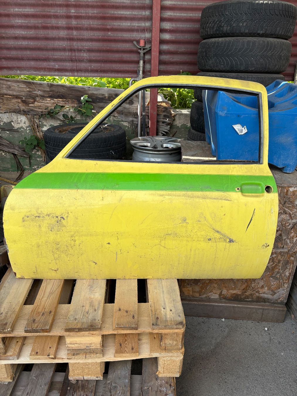 Opel Toutes les pièces auto: Opel GT Porte gauche – D'occasion à Charrat par Shibaura12t 1