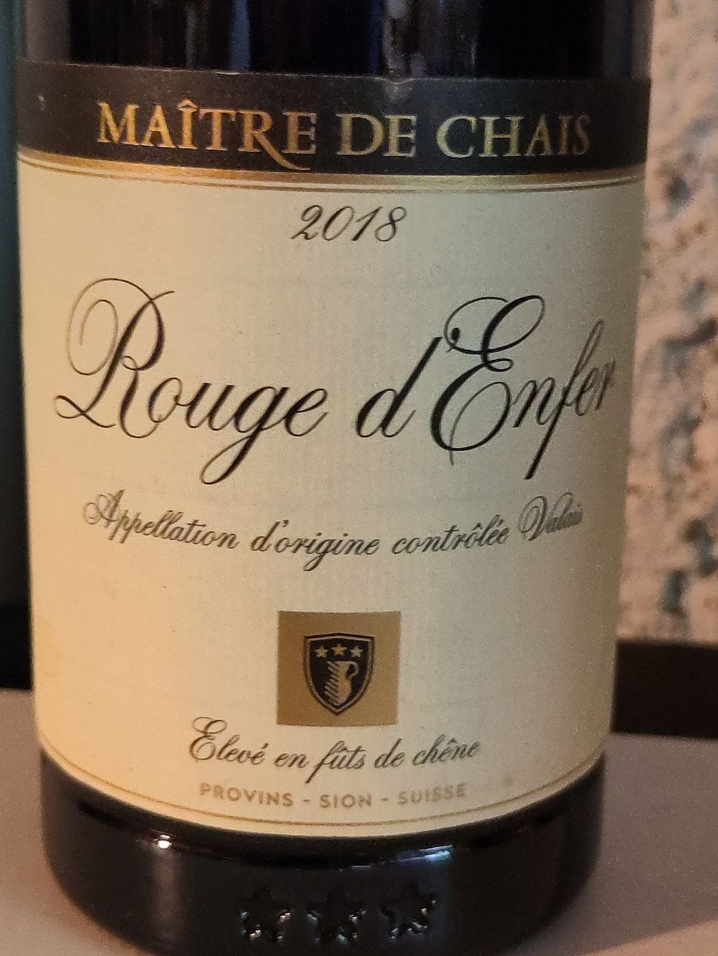Vino: 4 FL. "Rouge d'Enfer" 2018 – Nuovo (secondo la descrizione) da Basel venduto da Morgenmuffel 1