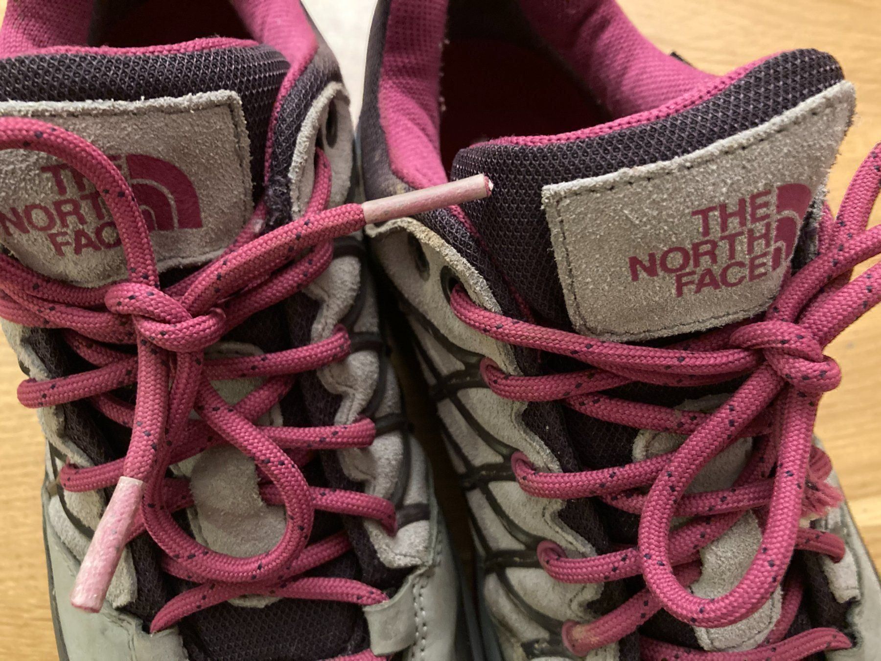 North Face Scarpe da donna: The North Face Damen Wanderschuhe 37.5 – Usato da Luzern venduto da AM2nd 7