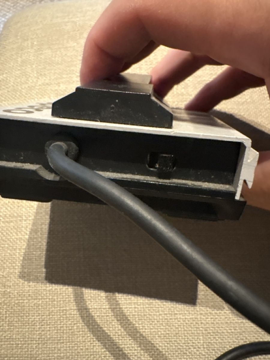 Strumenti musicali: Pédale Bespeco VM24 avec câble et jack – Usato da Genève venduto da captus 1