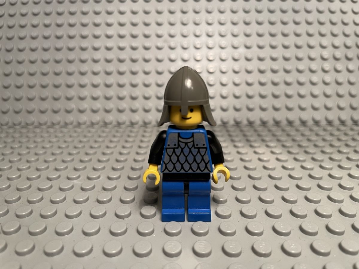 Lego Kit di costruzioni: Lego Scale Mail blue cas141 – Usato da Airolo venduto da Bagaion99