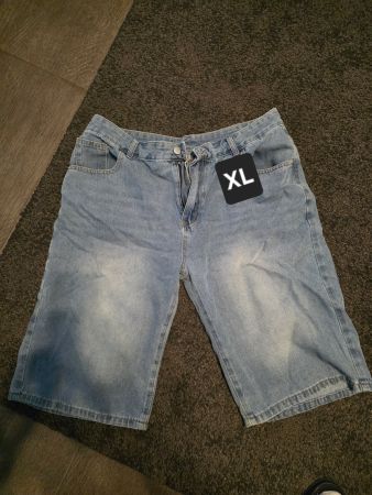 Jeans Shorts blau Grösse XL gebrauchter Zustand