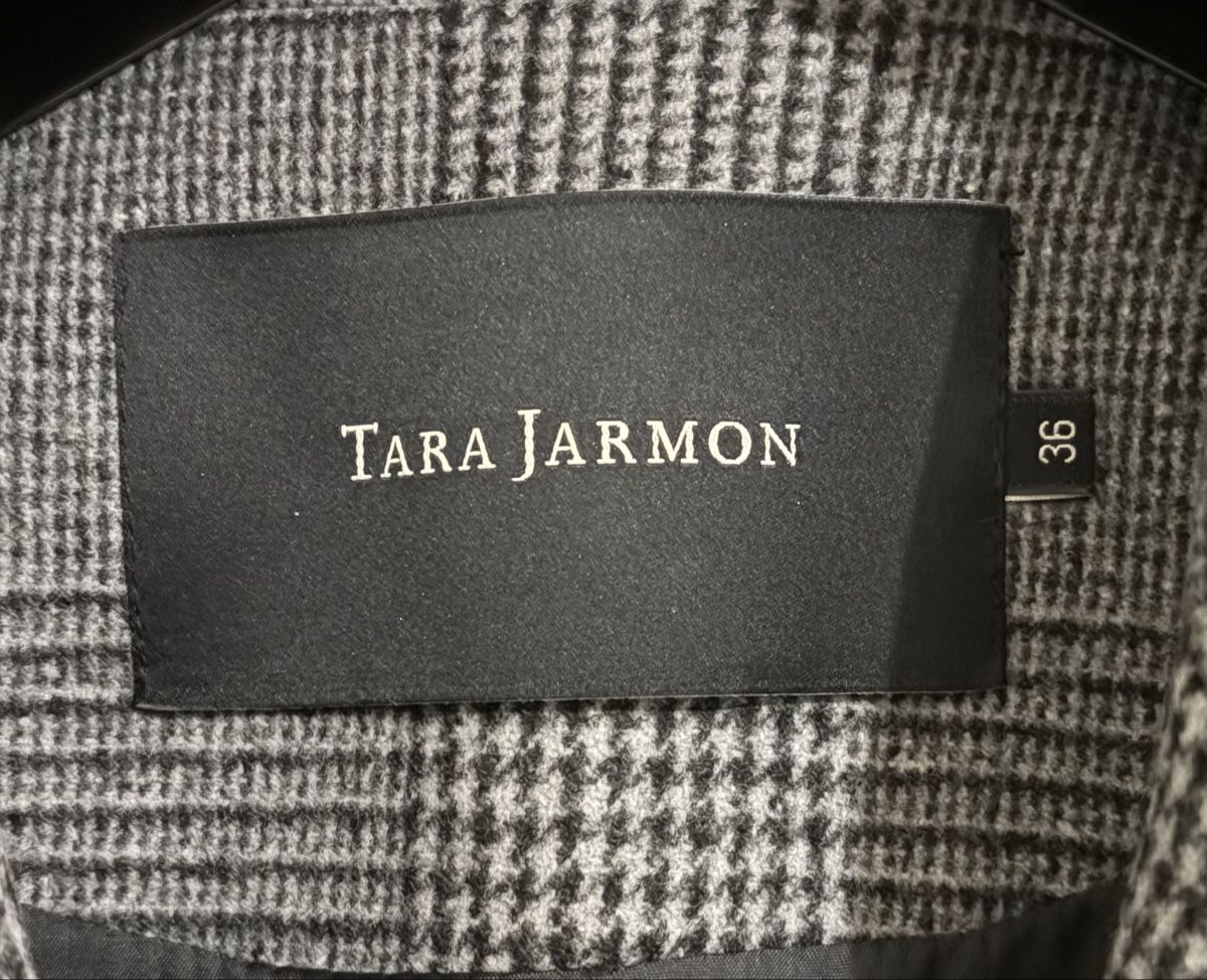 Tara Jarmon Cappotti: Manteau gris Tara Jarmon – Usato da Genève venduto da AlBE909 2