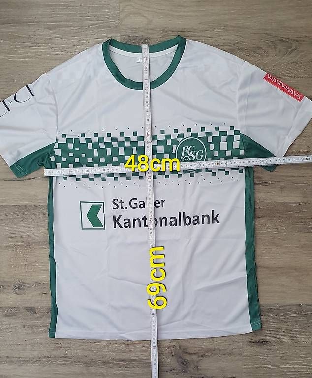FCSG Canottiere & Pantaloni: FC St-Gallen Supporter Trikot – Usato da Erde venduto da zakleblanc 3