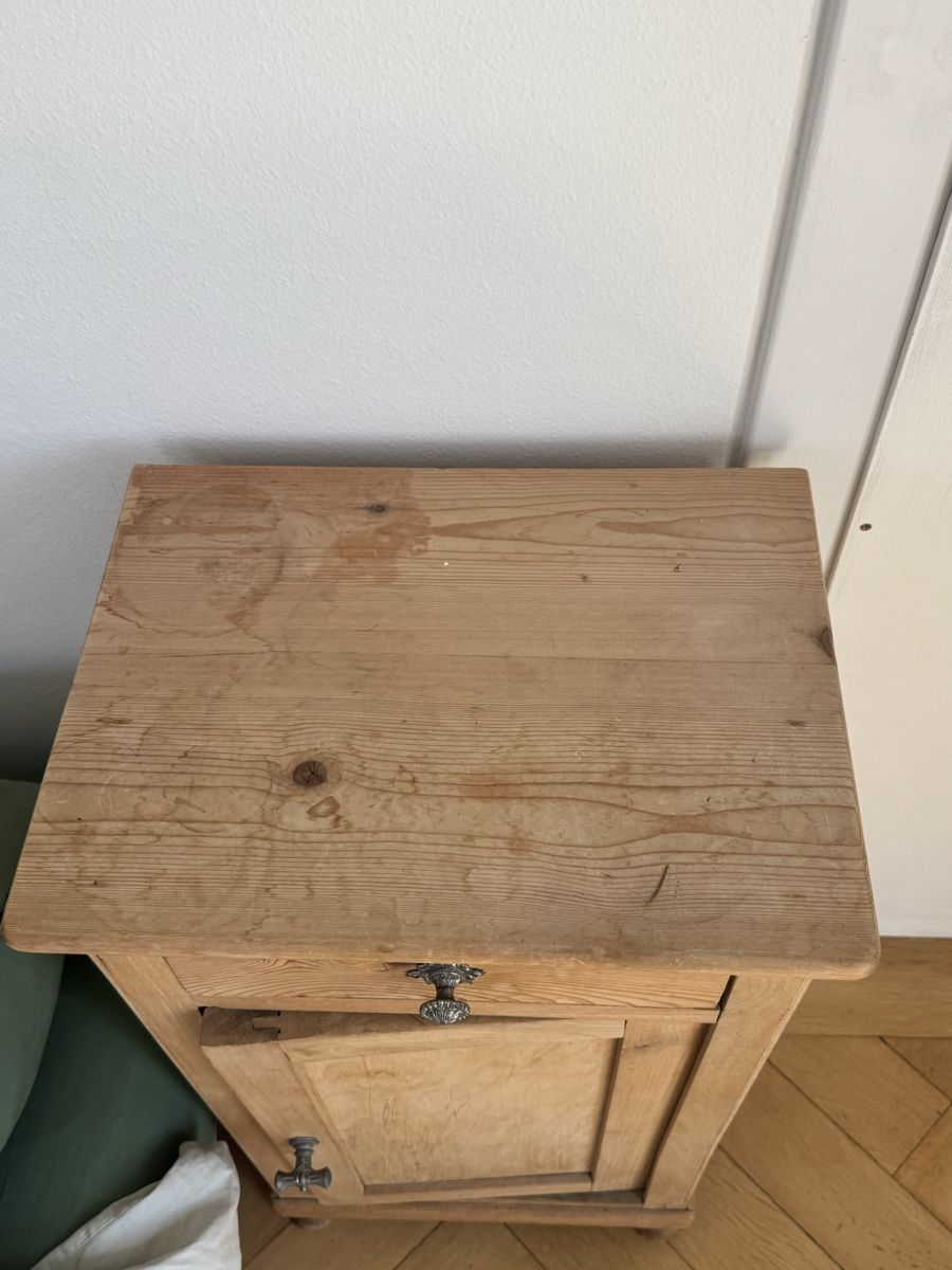 Tables de nuit: 2 Holznachttische – D'occasion à Bern par Meyerl1 1