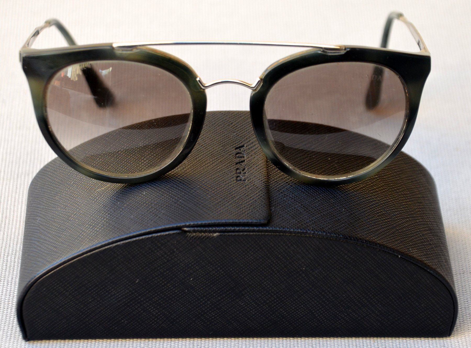 Prada Brillen & Gläser: Sonnenbrille Prada SPR23S lunettes de soleil – Gebraucht aus Collonges von arashee 1