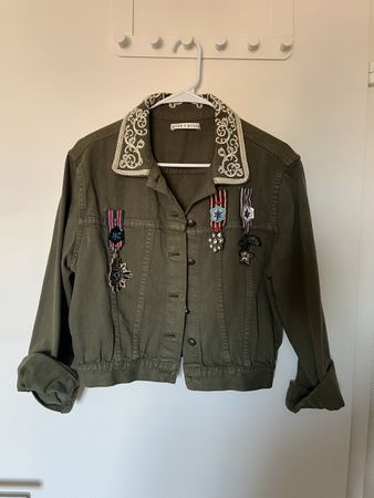 Alice + Olivia Jeansjacke grün Gr.S bestickt
