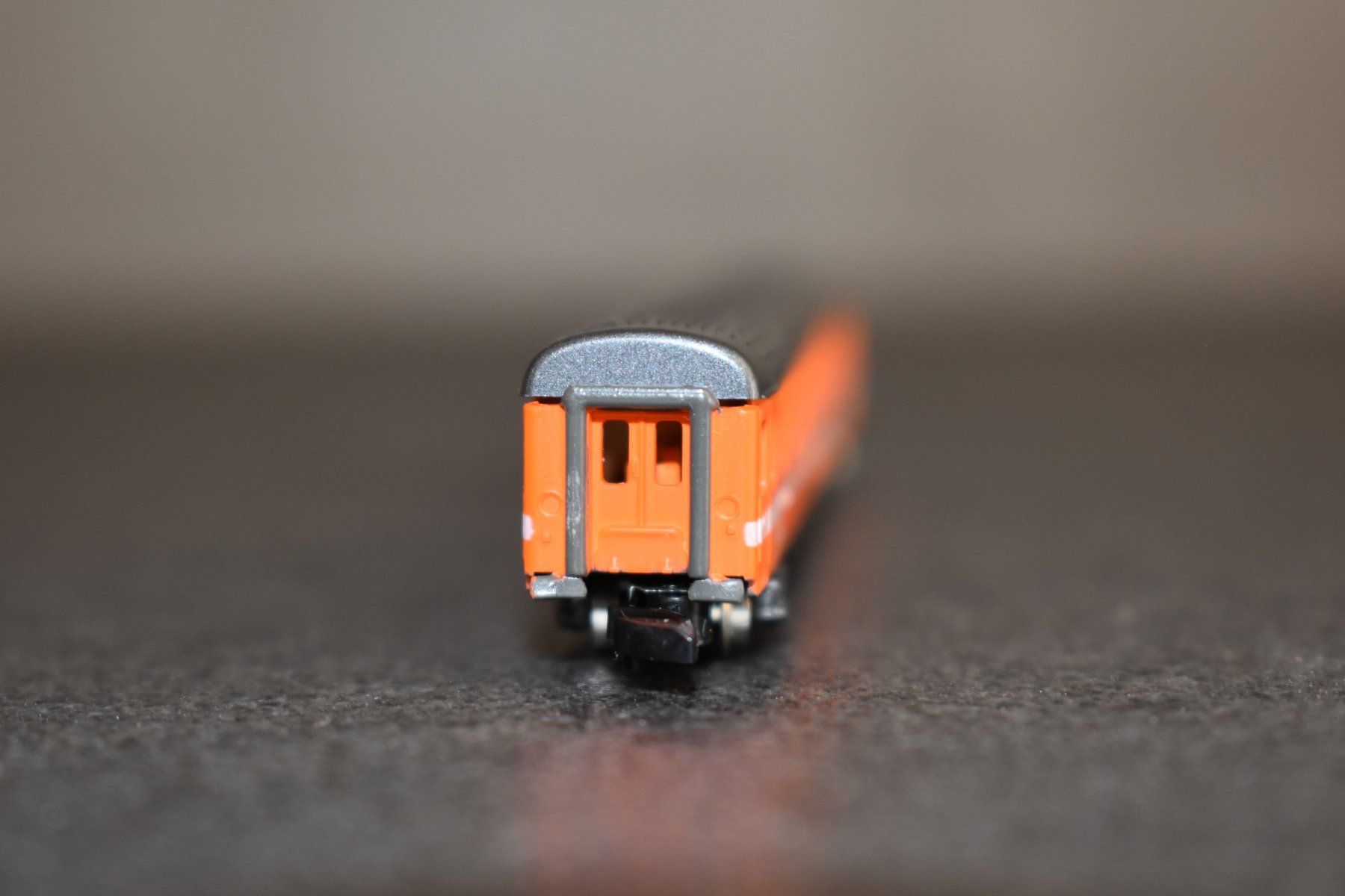 Märklin Modellini di ferrovie: Märklin Z Wagon voyageurs SBB 8741 – Usato da Le Locle venduto da skycomputer 2