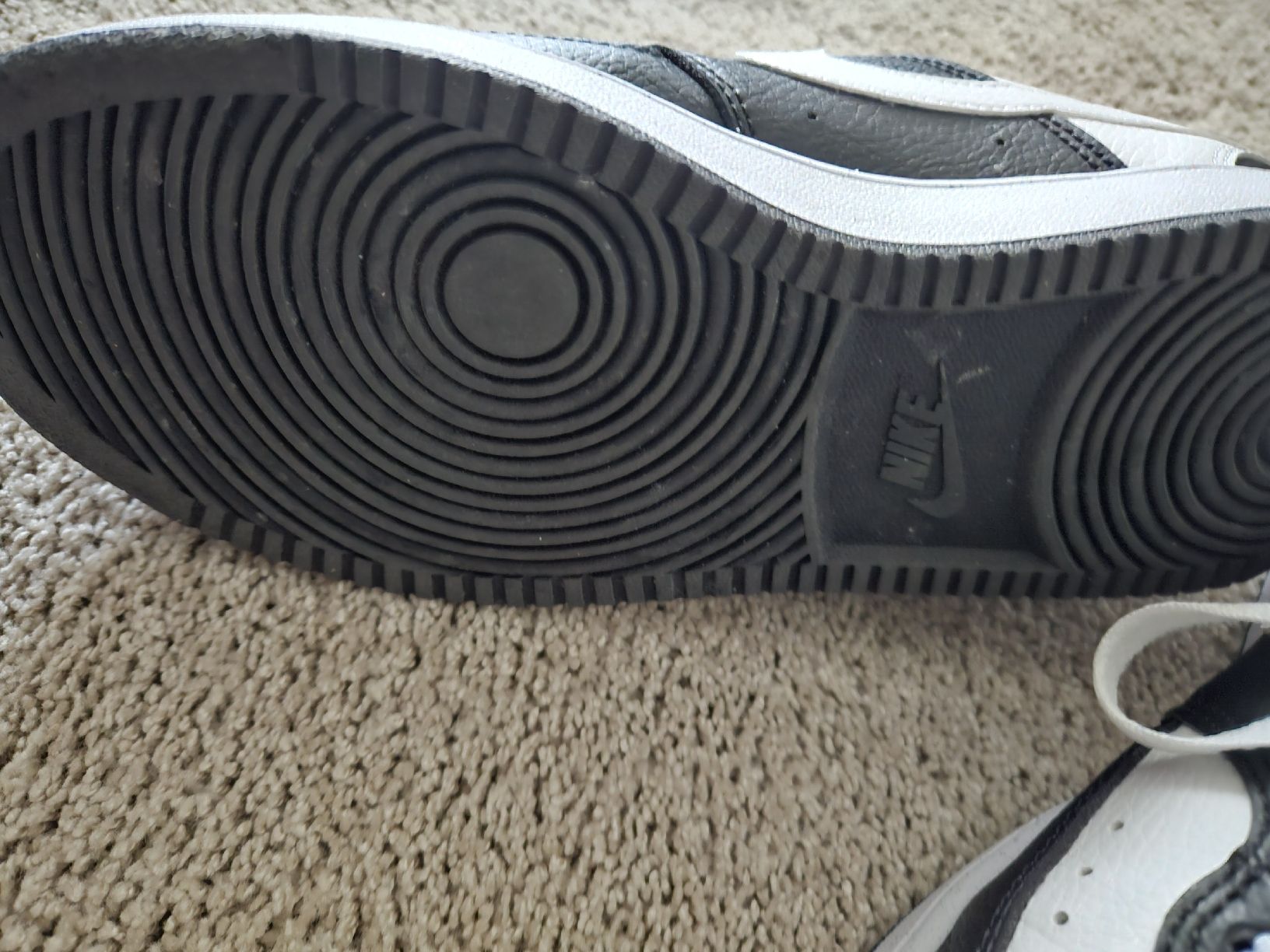 Nike Damenschuhe: Nike Schuhe – Gebraucht aus Chur von katrin_fedder 1