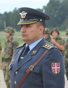 Uniformi: Offizier Schirmmütze  serbische Luftstreitkräfte – Usato da Kappelen venduto da Marmoe 9