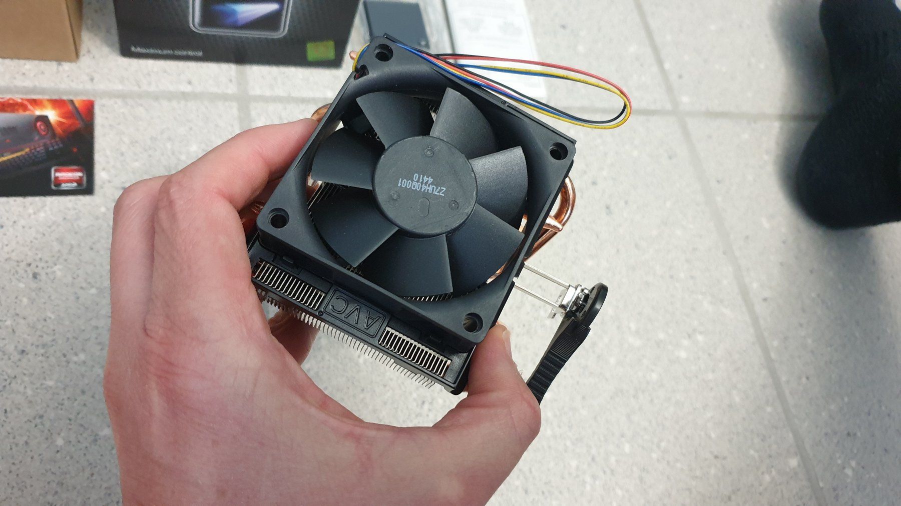Amd Ventilateurs: AMD CPU Kühler – Neuf avec emballage d'origine à Stäfa par Supertramp73 5