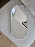 Spiegel oval mit weissem Rahmen