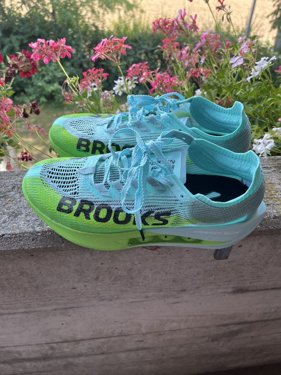 Brooks Chaussures hommes: Brooks Hyperton Elite 5, Gr. 43 – Neuf (Voir description) à Wichtrach par mar_bau3114 2
