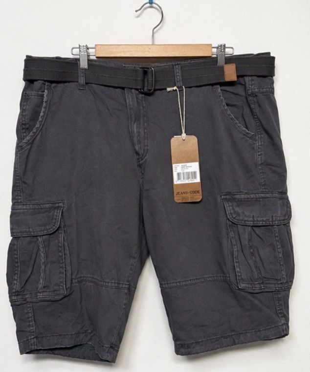 Pantaloni: Short cargo Indicode Jeans XXL neuf – Nuovo e nell'imballaggio originale da féchy venduto da sauciflard53 1