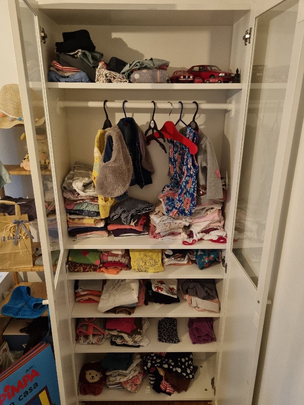 Armadi: Kinderkleiderschrank IKEA – Usato da Zürich venduto da chlaus07 1
