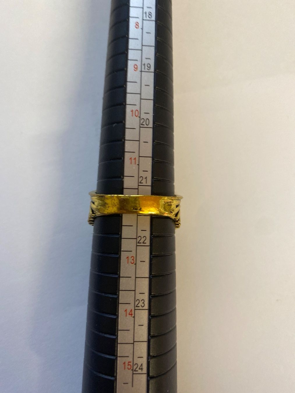 Anelli: Bague Tête de Mort Ailée Dorée - Taille 69 / 29 - – Usato da Le Brassus venduto da cinema13 2