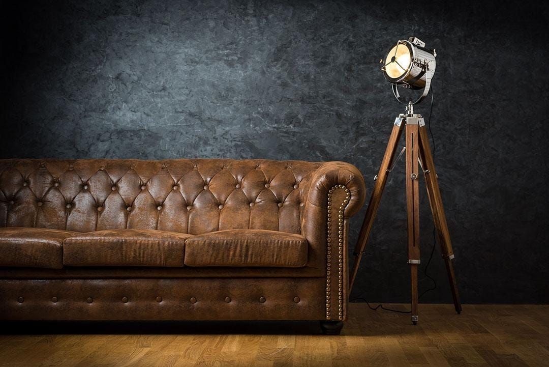 Sofas: Chesterfield Sofa, 3 Sitzer, Vintage Leder, Top Zustand – Gebraucht aus St. Gallen von