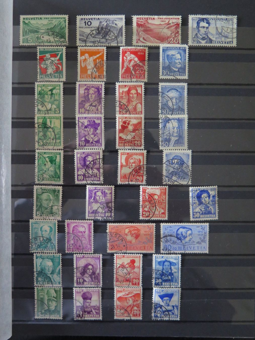 Tutti i francobolli: Pro Juventute 1913 - 2000 SBK 1 - 359 – Usato da Winterthur venduto da Namo1 2
