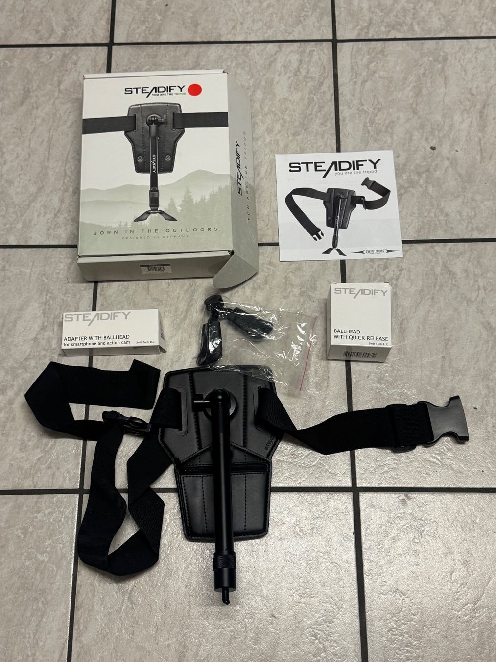 Trépieds & Accessoires: STEADIFY: Einbeinstativ zum Umschnallen – D'occasion à Kaiseraugst par Drasa