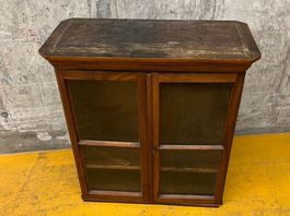 Holz Vitrine zu verkaufen - Vintage Projekt