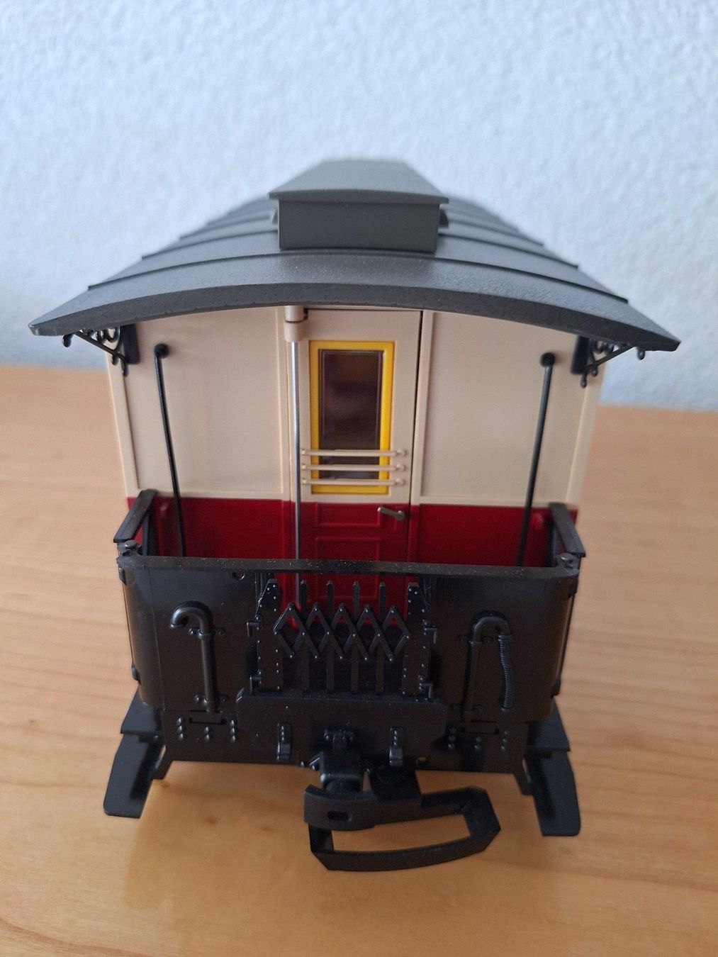 LGB Modellini di ferrovie: LGB Personenwagen – Nuovo (secondo la descrizione) da Bassersdorf venduto da sus_gut 2