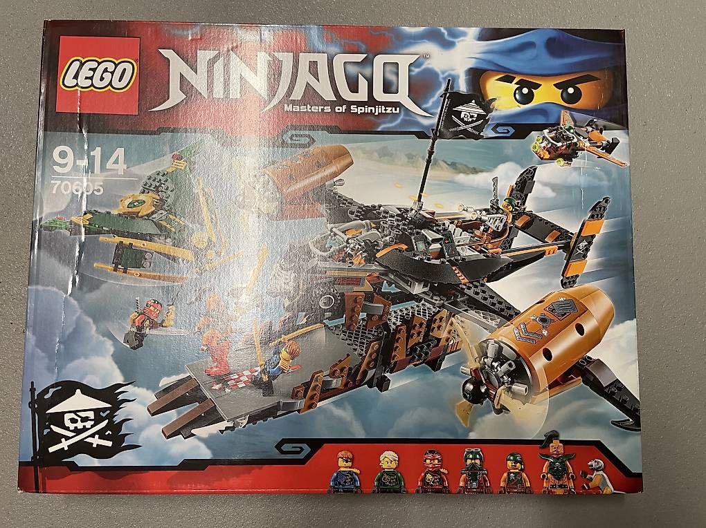 Spielzeuge: LEGO Ninjago Luftschiff – Gebraucht aus Klingnau von Miklo83