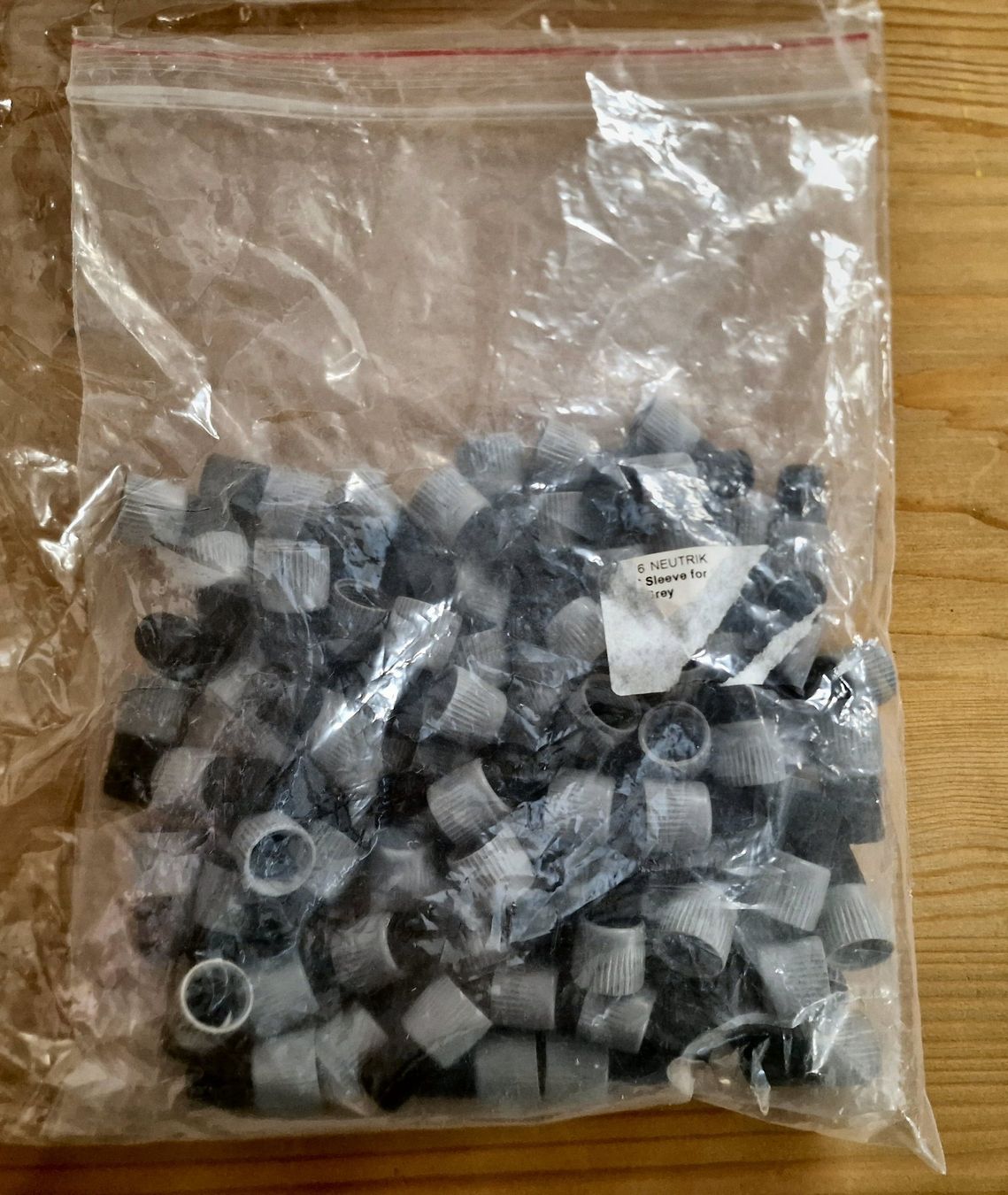 Neutrik Kabel: Neutrik Guitar Cable Jack Sleeves - 152pcs – Neu und originalverpackt aus Zofingen von Rodeln 8