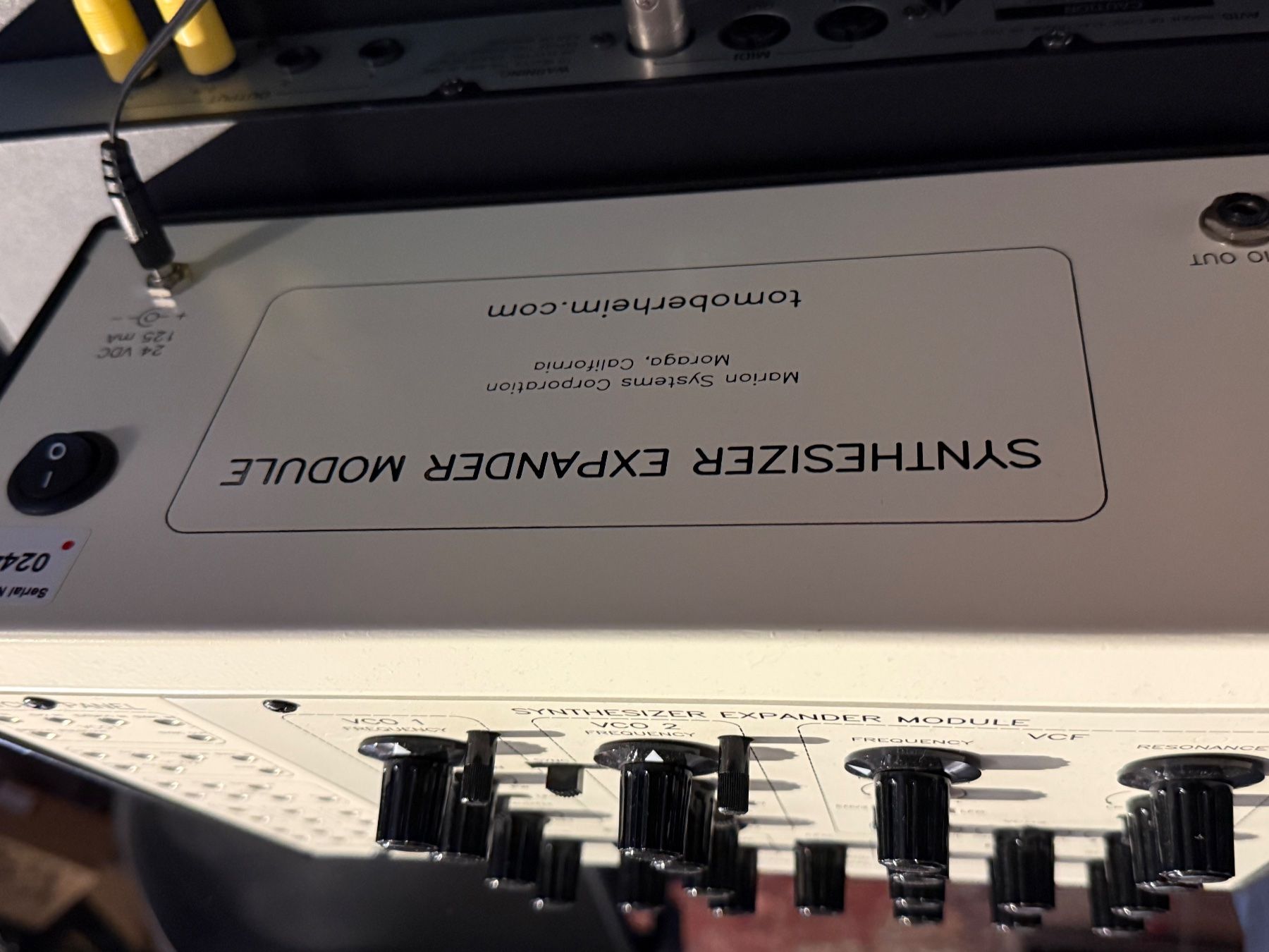 Oberheim Electronics Strumenti musicali: Tom Oberheim Synthesizer Expander Module – Usato da Delémont venduto da cpop 5