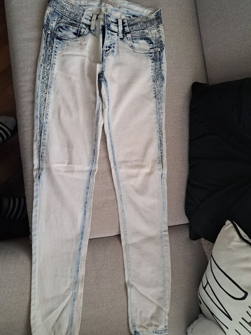 Jeans: Jeans Hose – Usato da Triesenberg venduto da Anastasia26