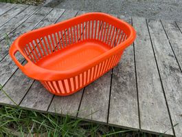 Orange Wäschekorb Wäschezeine, Marke: Revolit