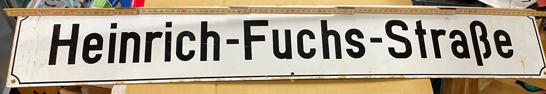 Insegne: Strassenschild/Heinrich-Fuchs-StrasseAntik – Usato da Volketswil venduto da rubin74