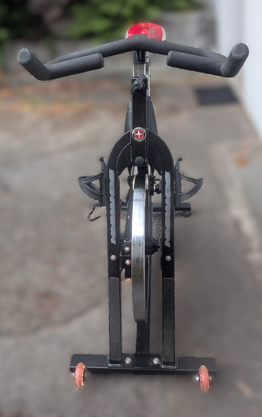 Schwinn Hometrainer: Schwinn Spinning Bike IC Elite – Usato da Ueberstorf venduto da FancyMarmot 1
