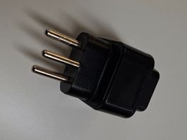 Schweizer Standard 3-Pol-Adapter